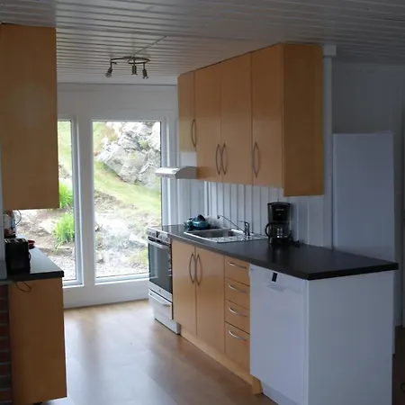 Havblikk, Cozy By The Sea With Beautiful Views Feriehus *